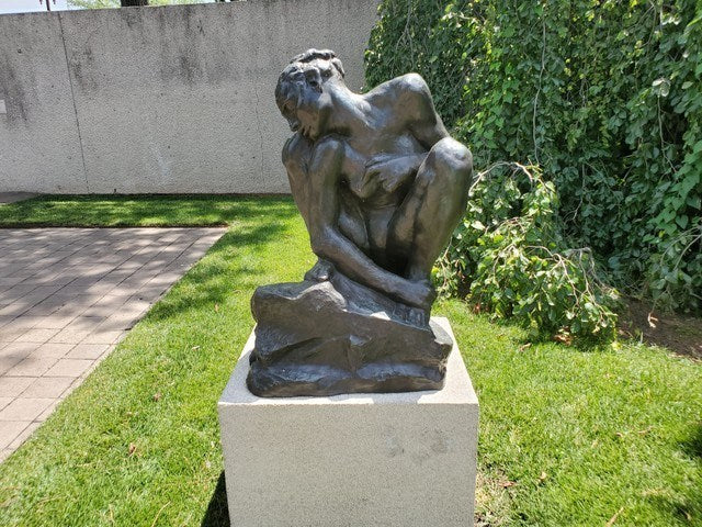 Hirshhorn Sculpture Garden Crouching Woman By Auguste Rodin